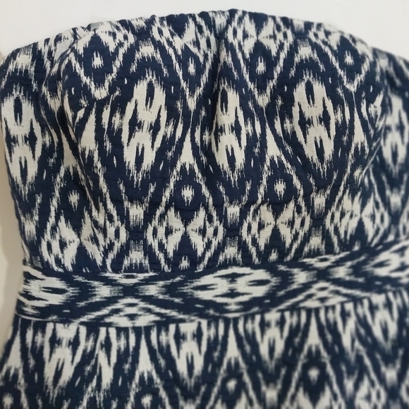 Banana Republic Navy and White Strapless Dress - Picture 5 of 16